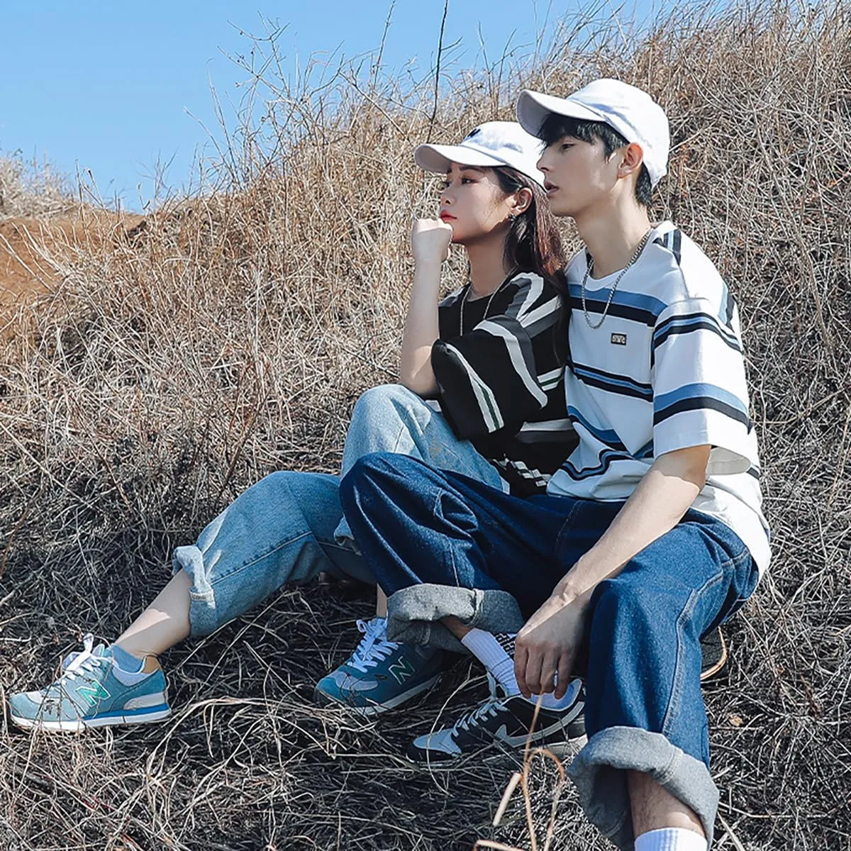 Gothic Casual Loose Oversized T-Shirt Harajuku Street Trend Men and Women Wearing Printed Stripes for Couples