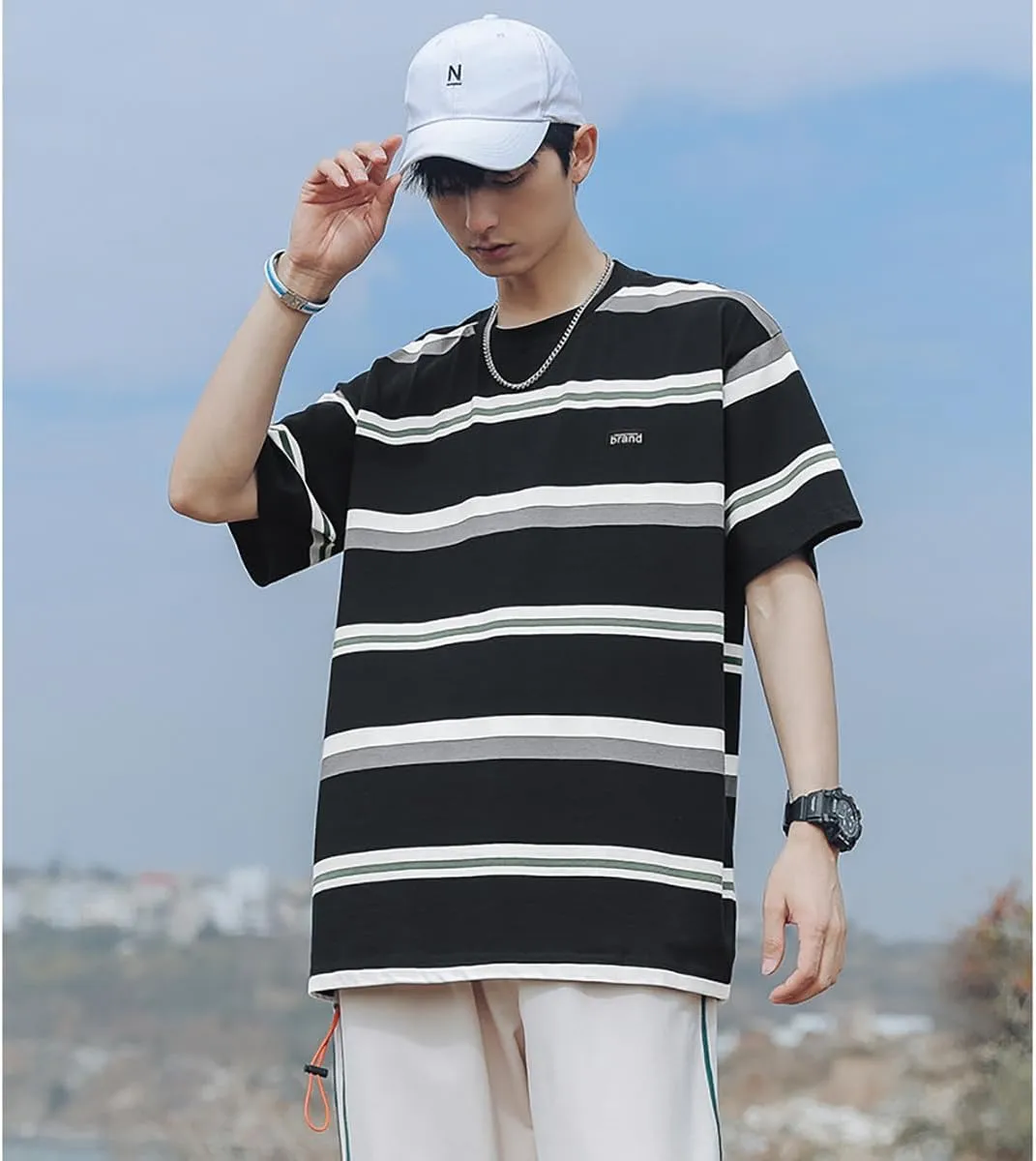 Gothic Casual Loose Oversized T-Shirt Harajuku Street Trend Men and Women Wearing Printed Stripes for Couples