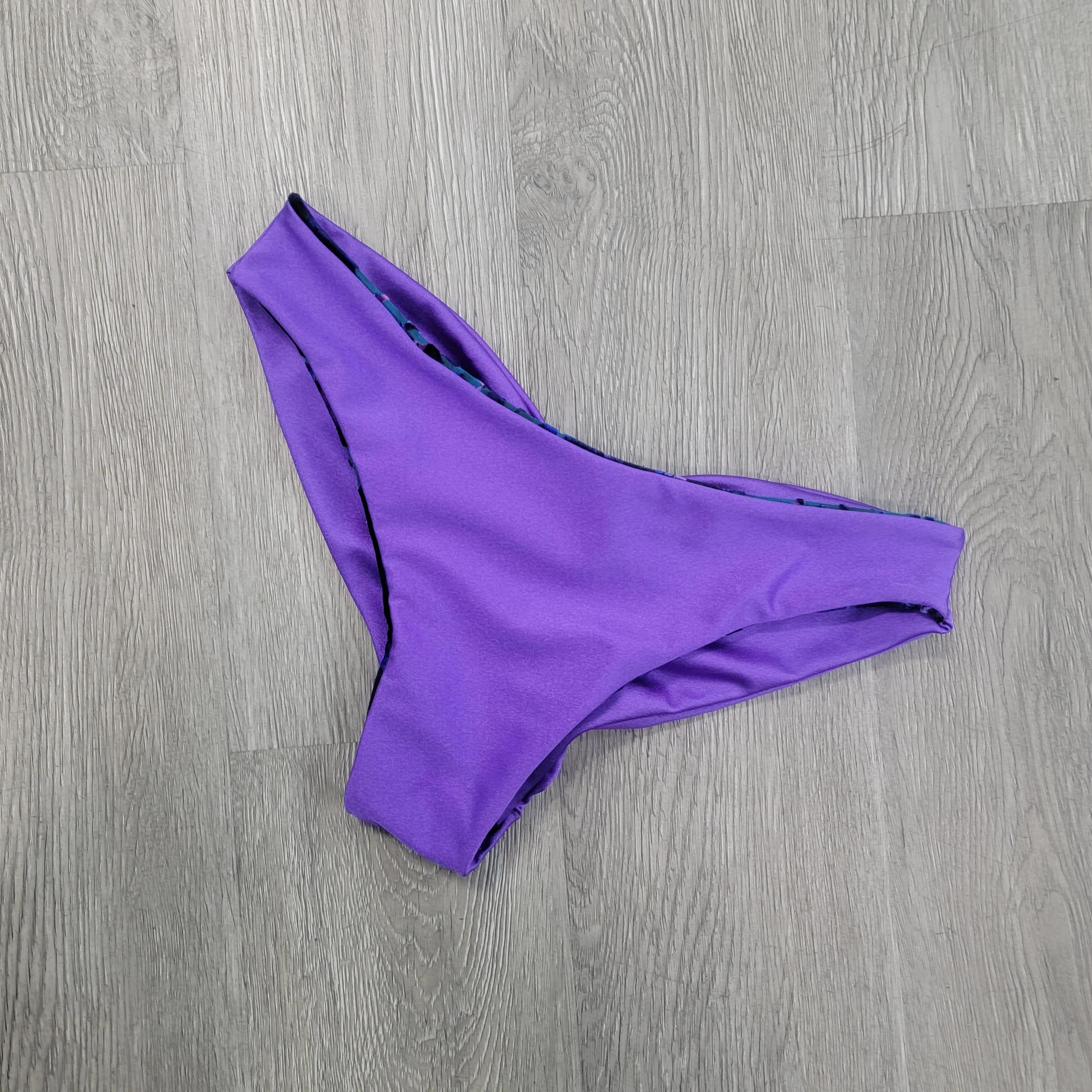 Miami Nights Zoey Bottoms Sample