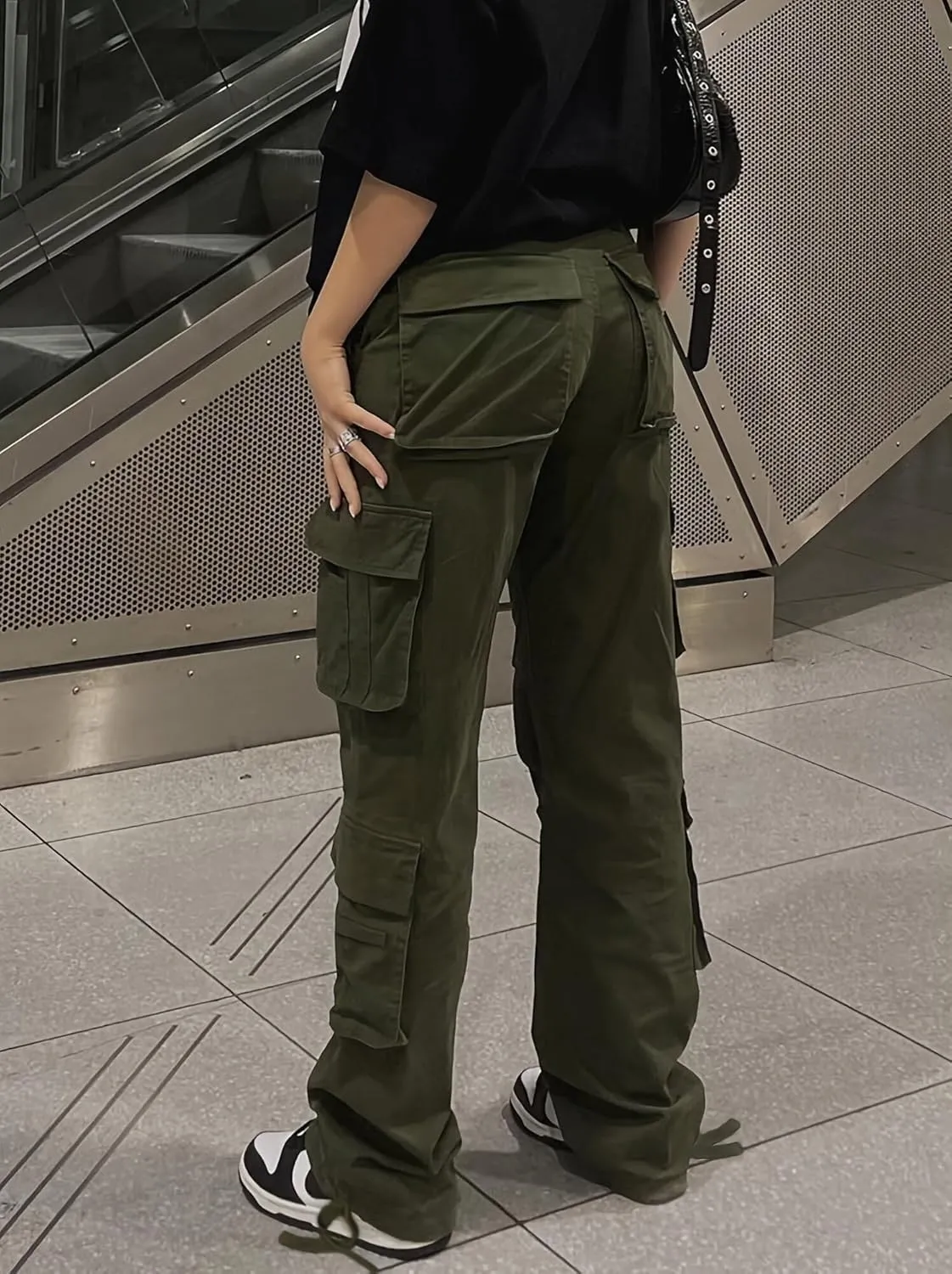 Women Mid Waisted Cargo Jeans Flap Pocket Straight Wide Leg Casual Baggy Boyfriend Denim Streetwear Pants
