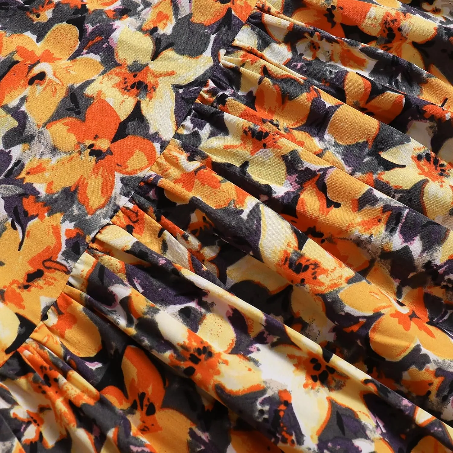Women's Printed Skirt with Elastic Waist Broken Pleated Skirt with Pockets in Spring Summer and Autumn
