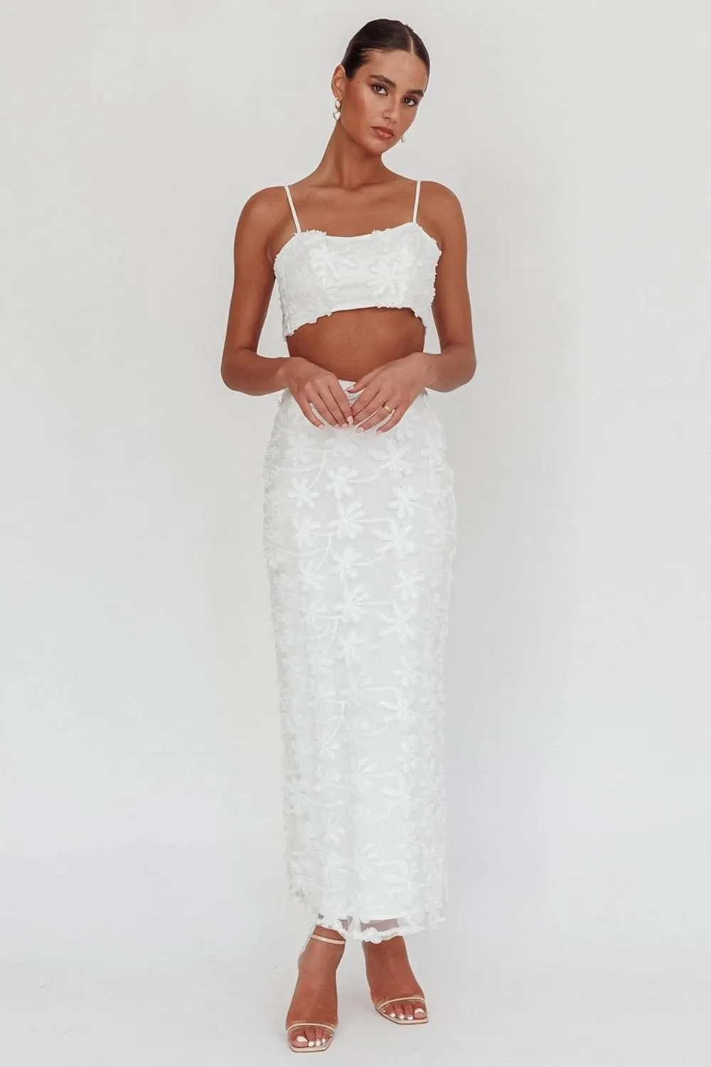 Wuitrie Women 2 Piece Outfit Off the Shoulder Backless Sexy Crop Tops Maxi Skirt Going Out Vacation Sets for Women